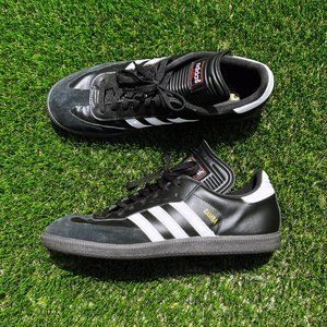 Size 11.5 // Men's Adidas Samba Classic shoes
